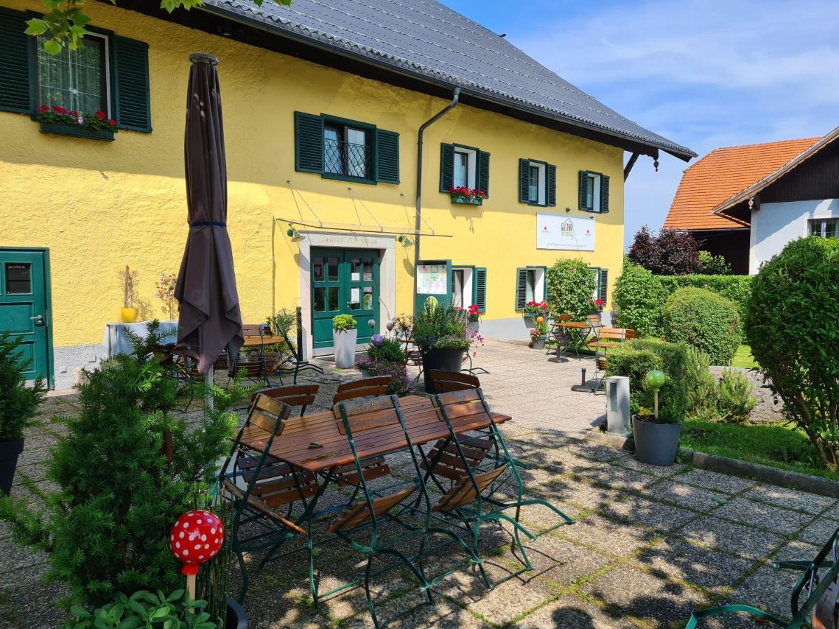 Gasthof Zur Strass Eugendorf Exterior photo